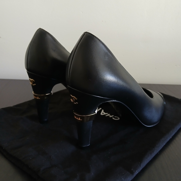❌️SOLD❌️Chanel Black Women's Heels - Picture 4 of 6